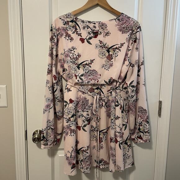 Lulu's Pink Floral Print Wrap Dress Cottage Core Preppy Date Sexy Croquette Sz L - Picture 3 of 8